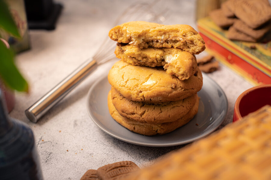 Filled chocolate cookies!